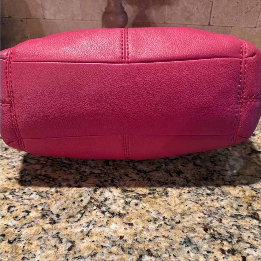 Coach Hot Pink Leather Shoulder Bag • LIKE NEW - Picture 4 of 13